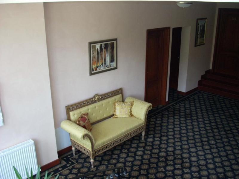 Hotel Royal Zalău Exterior foto